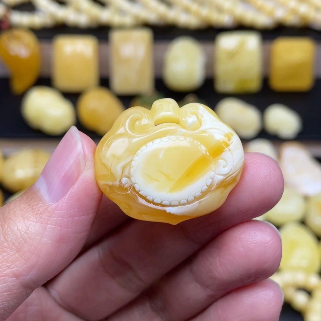 琥珀未镶嵌裸石琥珀蜜蜡