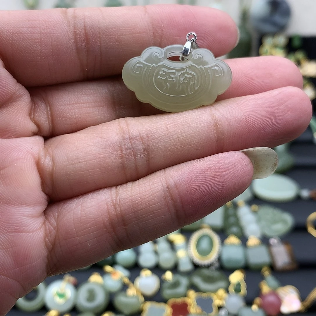 吊坠(不含链)银S925镶嵌和田玉