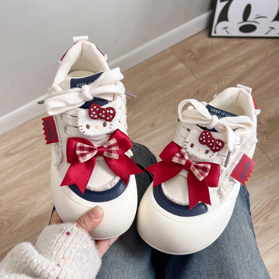 奶fufu2025夏季新款小众原创Kitty猫大头丑萌板鞋ins潮休闲面包鞋