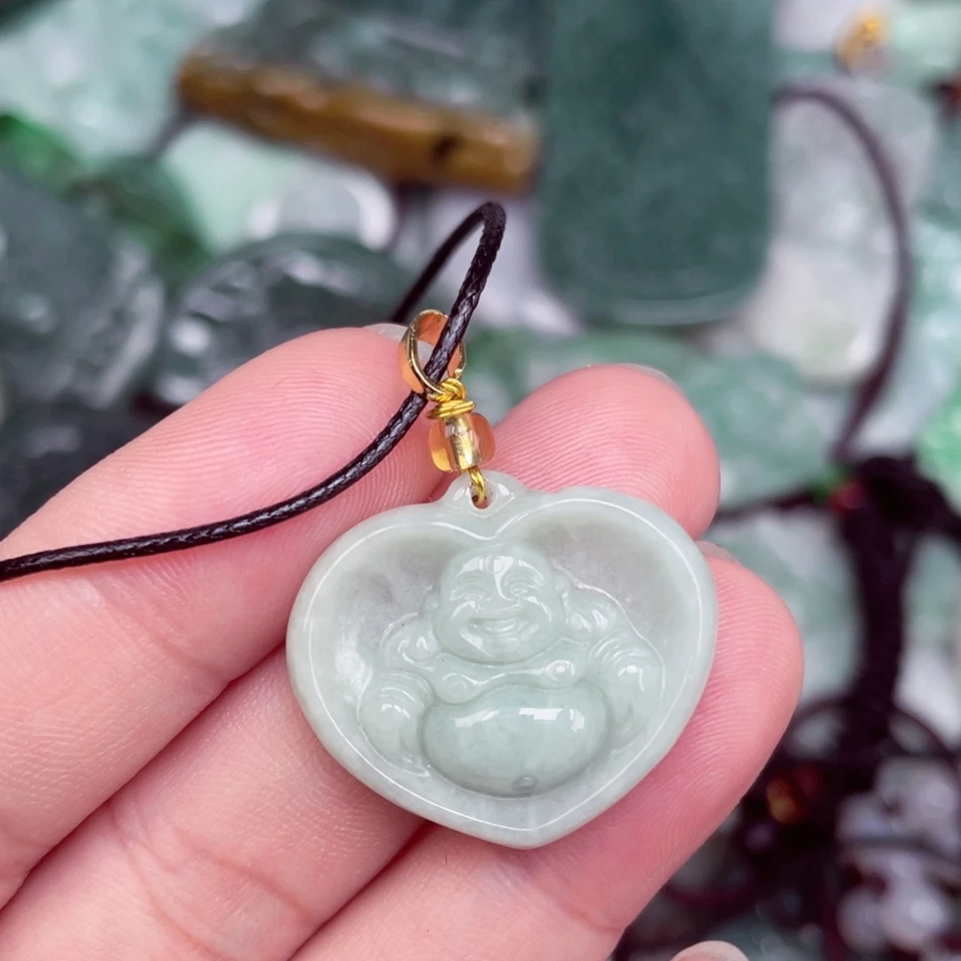 翡翠未镶嵌颈饰qqqqq