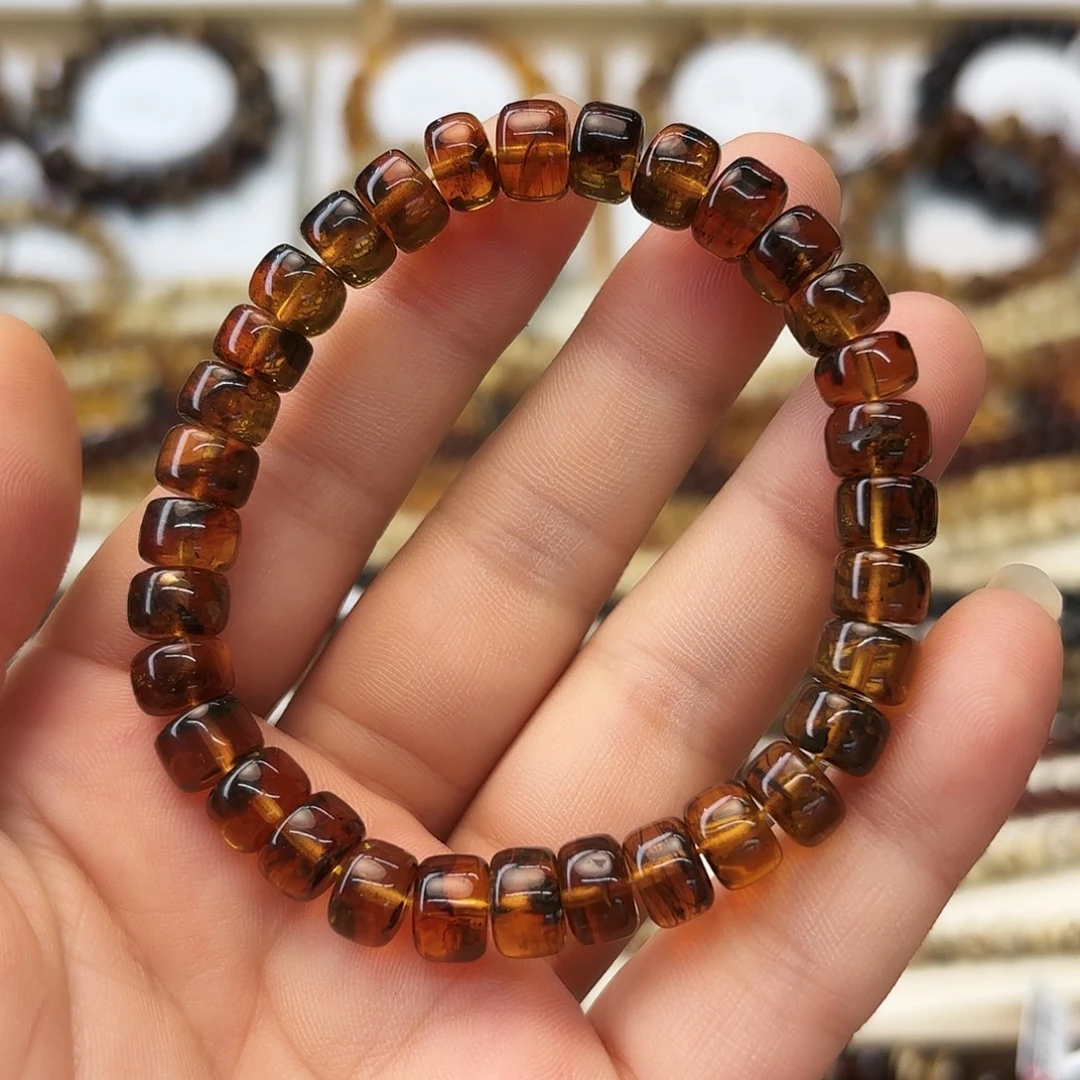 琥珀未镶嵌裸石八