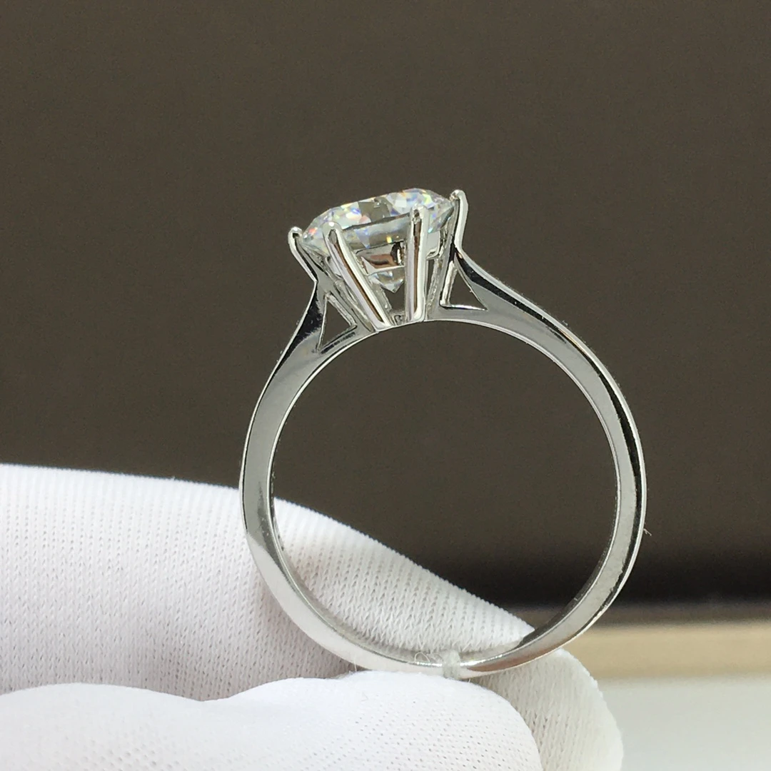 925银莫桑石银制品 经典周家六爪女戒0.5-5克拉轻奢时尚结婚经典