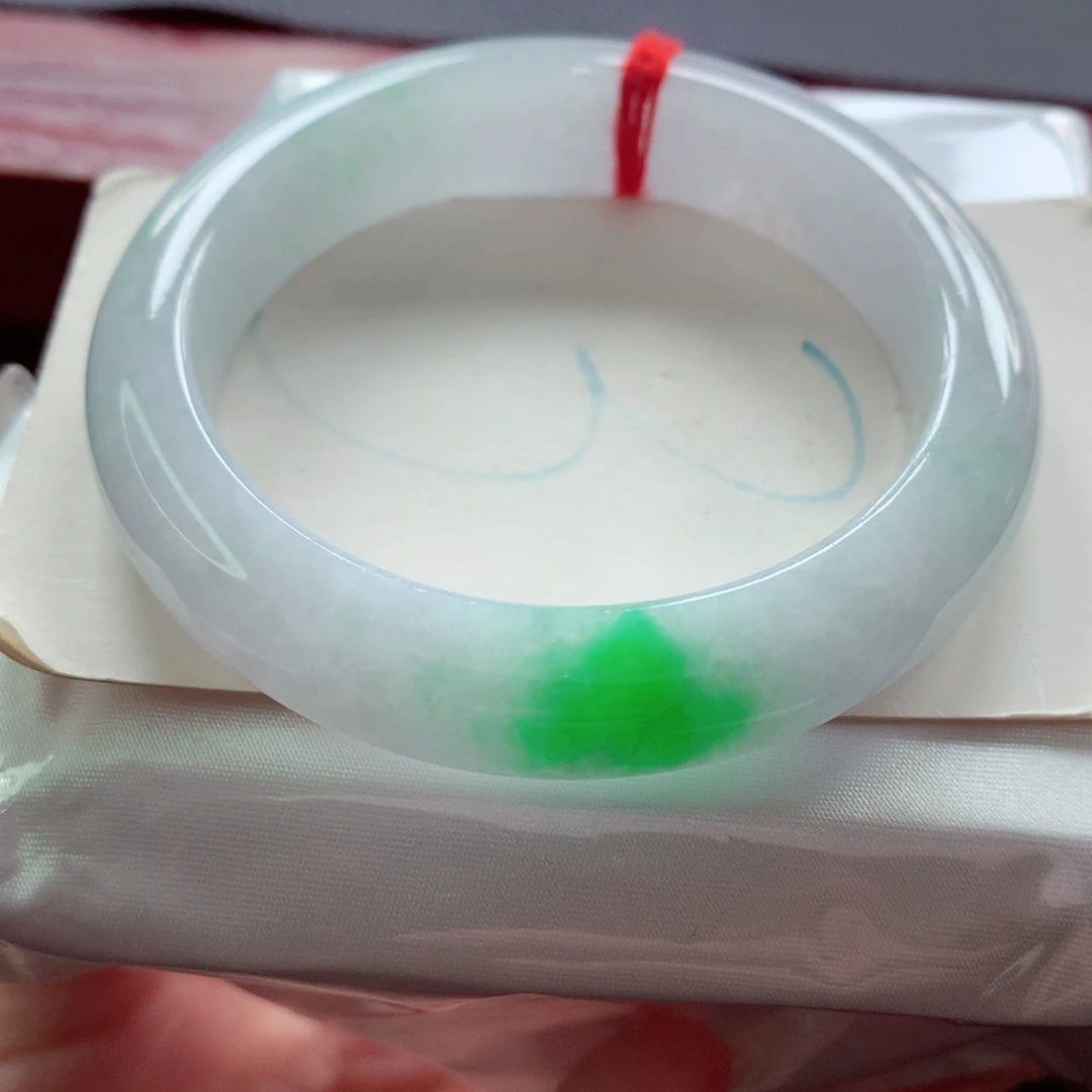 翡翠手镯未镶嵌天然缅甸翡翠A货手镯