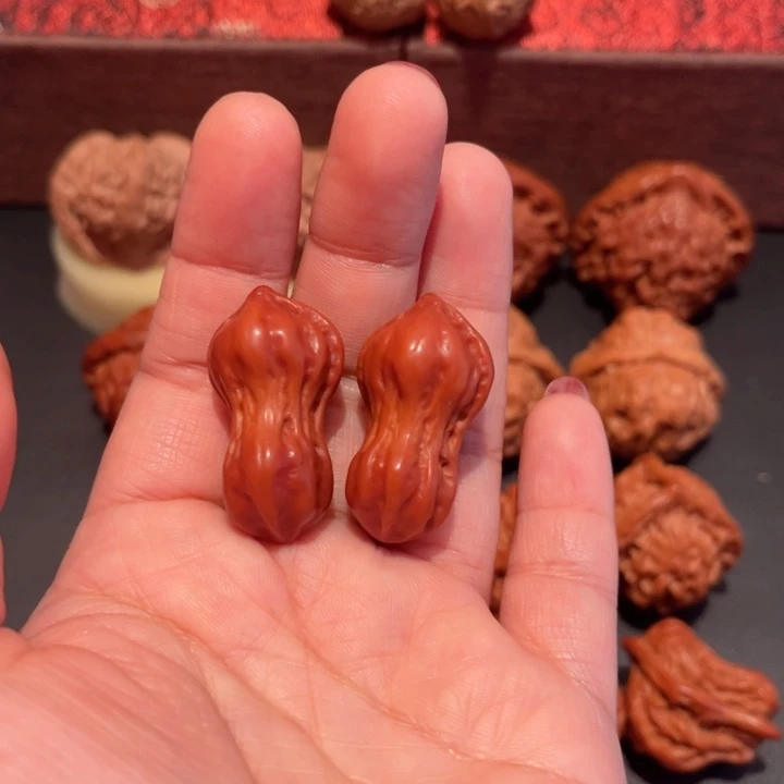文玩核桃吊坠小花生