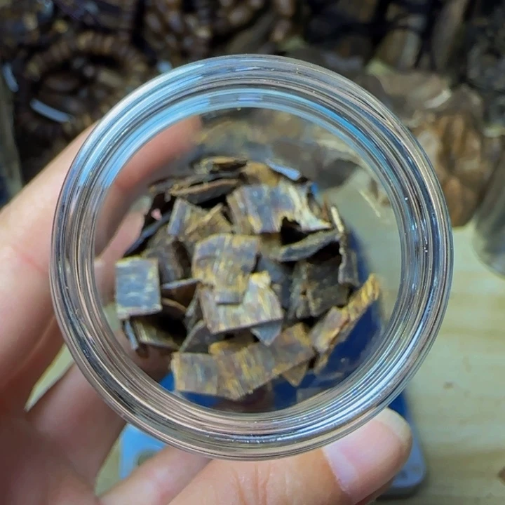 木柳*哥白露沉水片40克