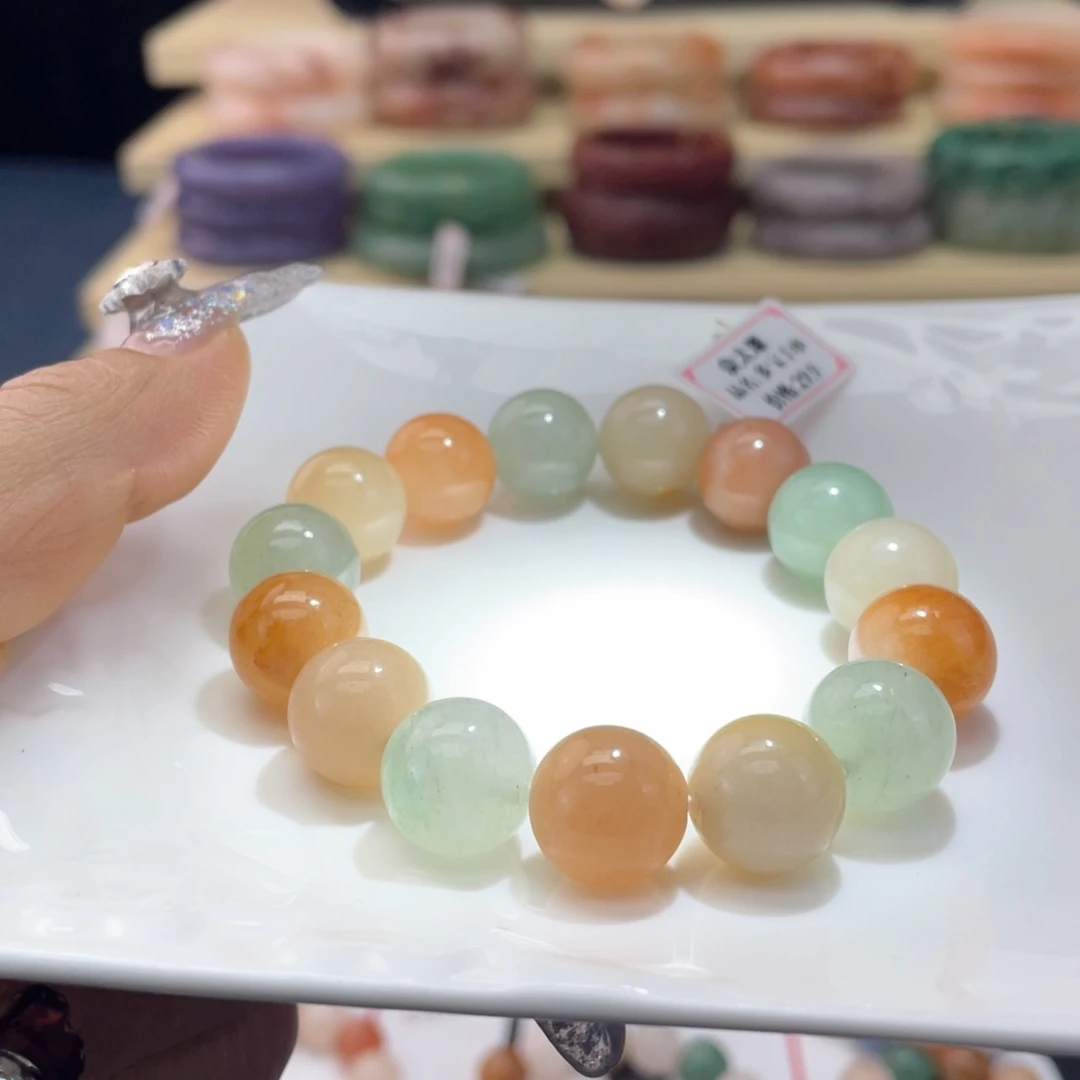 石英岩玉未镶嵌手镯