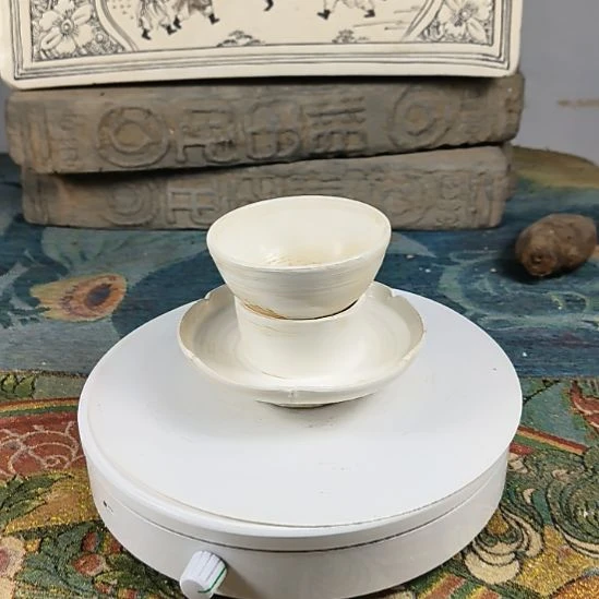陈***产陕西霍州窑白釉茶盏