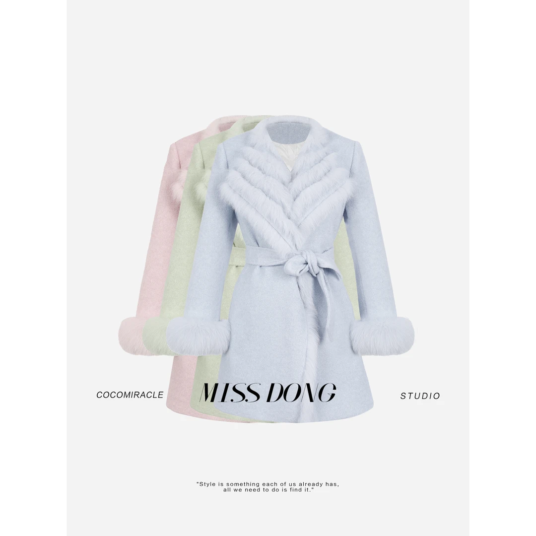 COCOMIRACLE【雾屿绒光】冬季新款狐狸毛大翻领羽绒大衣Q58DY2295