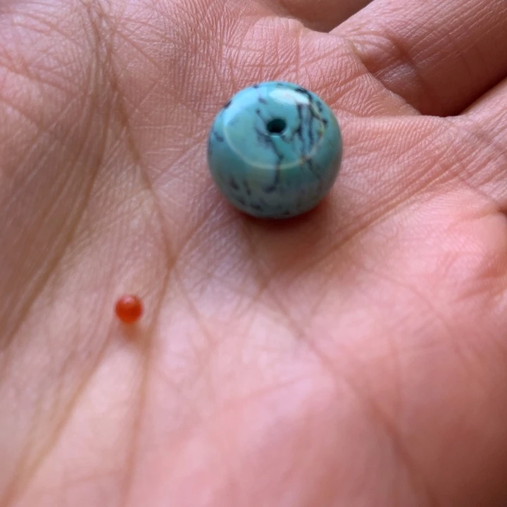 南红玛瑙未镶嵌珠宝奇石