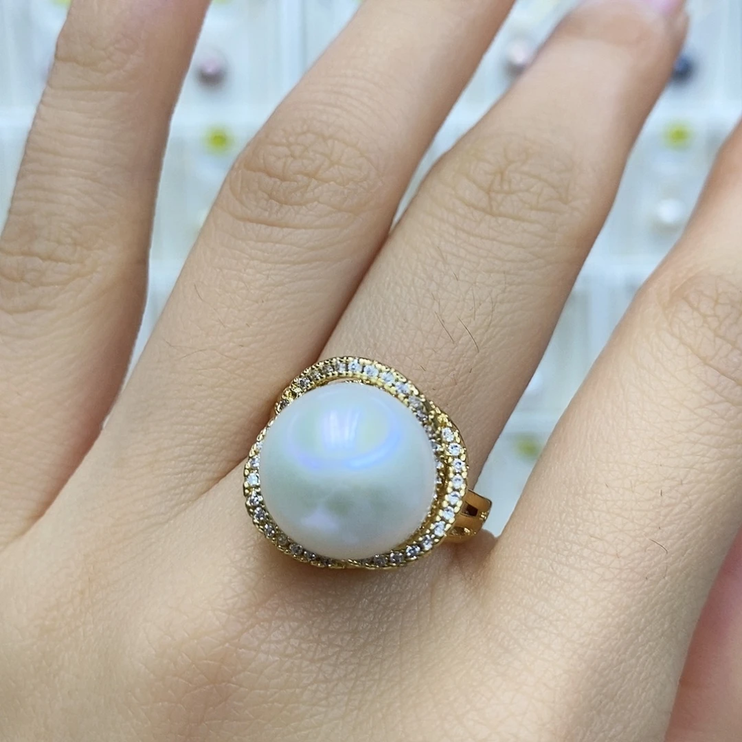 淡水珍珠吊坠(赠链)未镶嵌