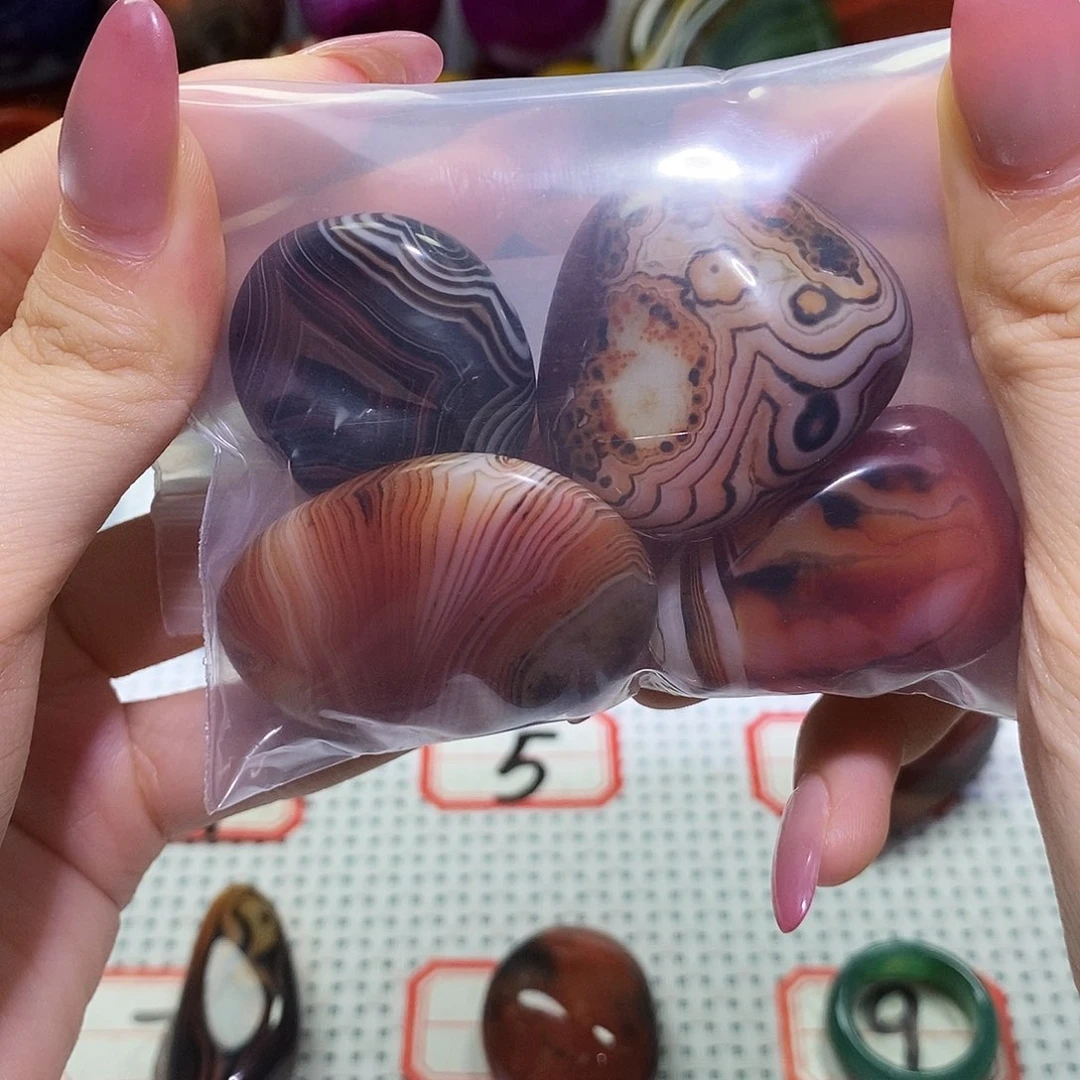 未镶嵌玛瑙/玉髓珠宝奇石