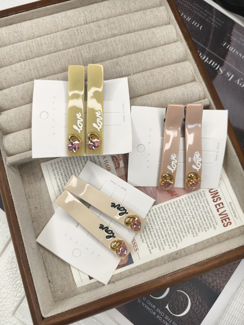 肆伍陆  彩色甜美可爱边夹0412