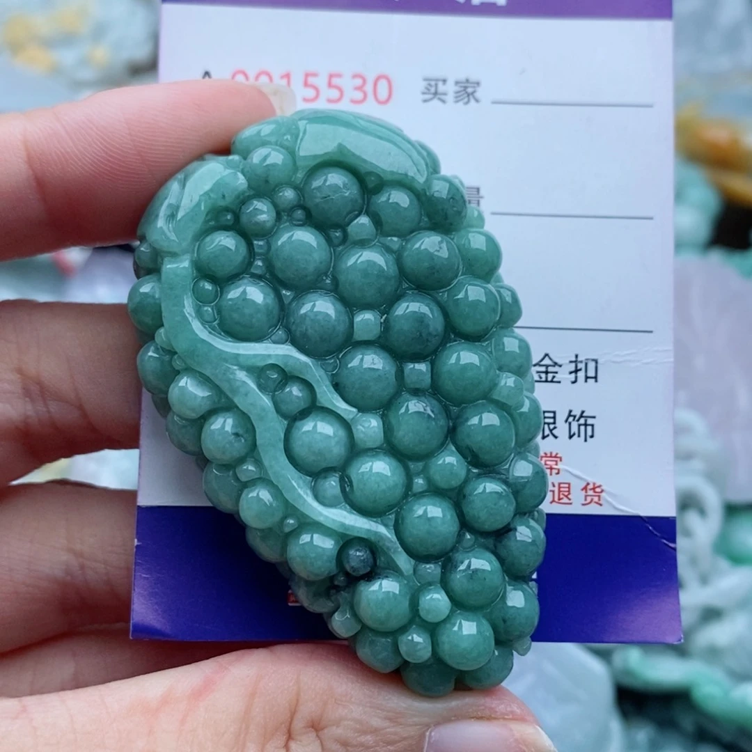 厚***6翡翠未镶嵌吊坠(不含链)