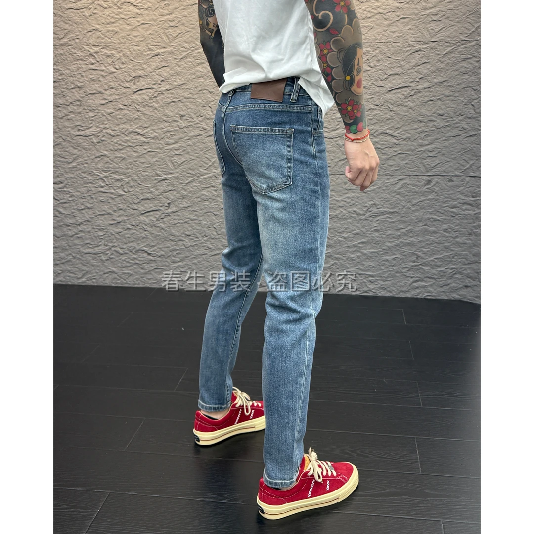 2025早秋新款时尚休闲百搭净版纯色小直筒修身男士牛仔裤9132