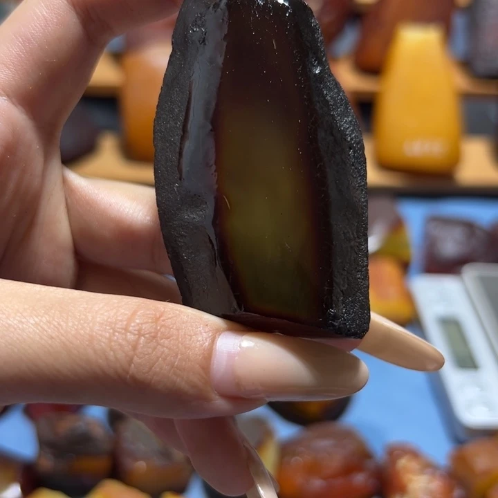 定制琥珀未镶嵌波罗的海琥珀