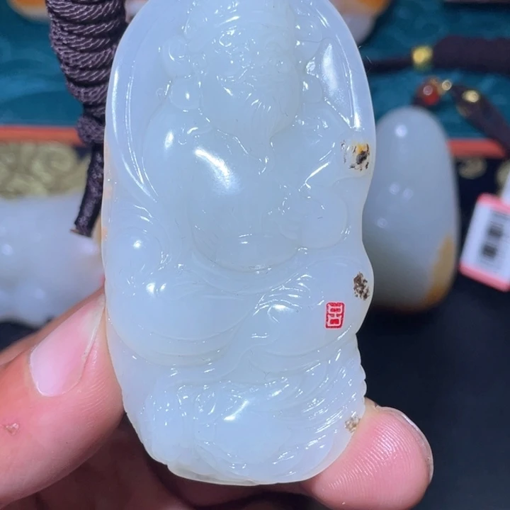 和田玉未镶嵌颈饰J
