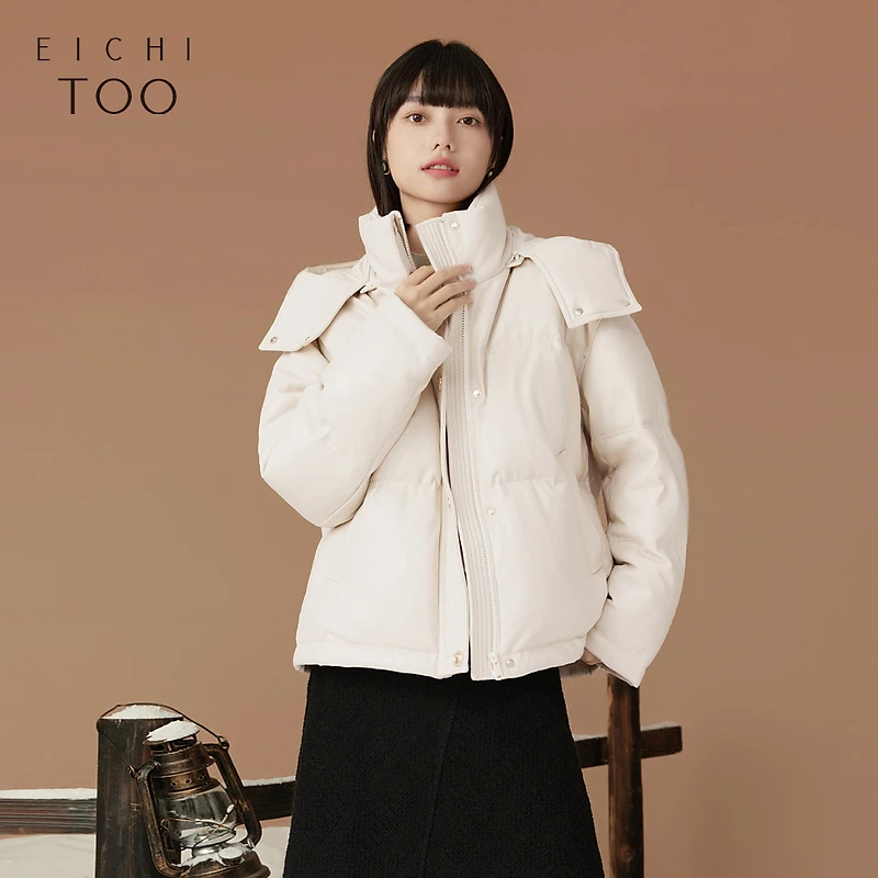 A爱居兔冬季老钱风高级感时尚连帽羽绒服外套EWRAJ4N056A