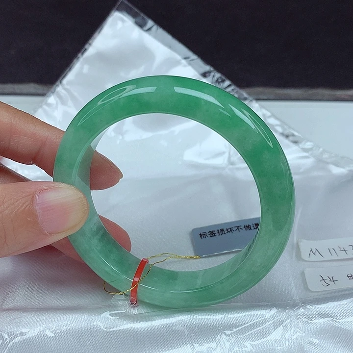 翡翠未镶嵌手镯54圈4376