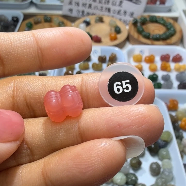 和田玉未镶嵌珠宝奇石