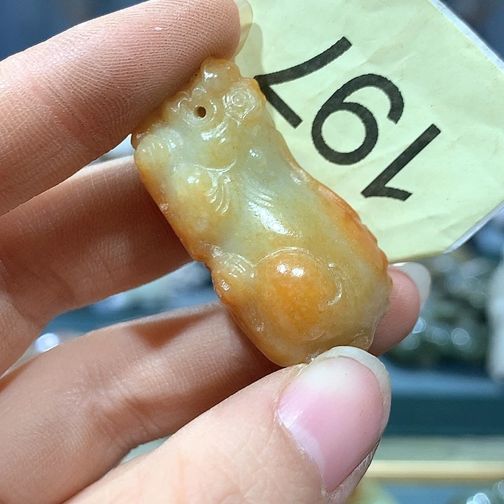 和田玉未镶嵌戒指