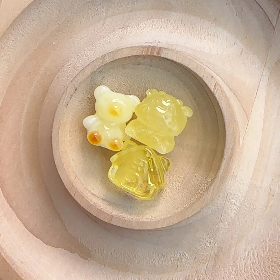 未镶嵌琥珀珠宝奇石气****?