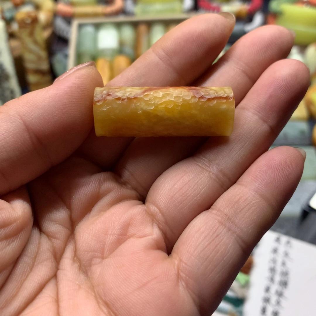 巴***市合金蛇纹石玉颈饰