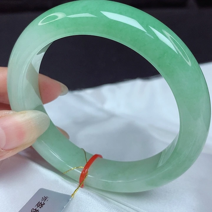 翡翠未镶嵌手镯57圈752