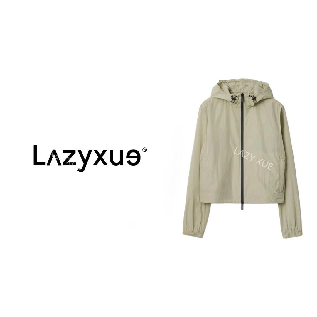 薛懒懒/“战马”2025春夏新款连帽短款休闲户外防晒衣 90272