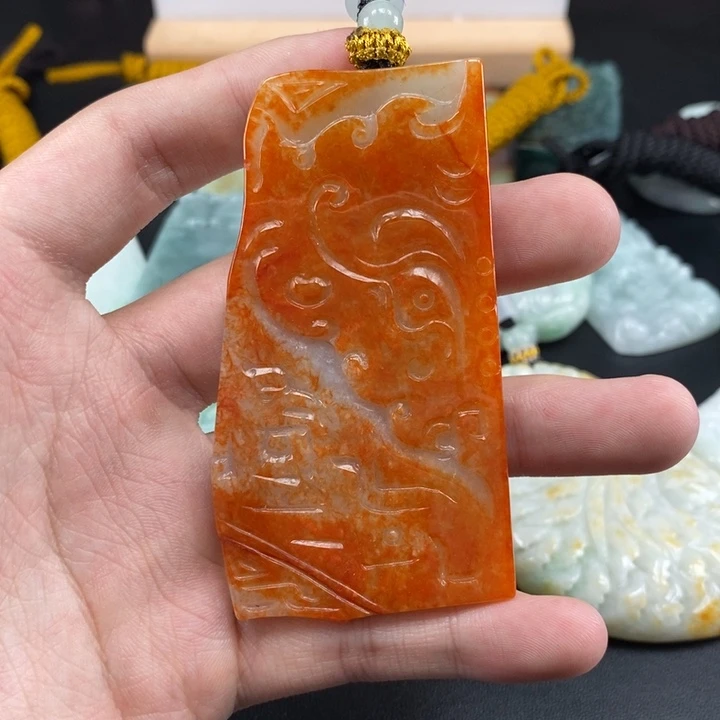 翡翠未镶嵌颈饰天然保真a货翡翠