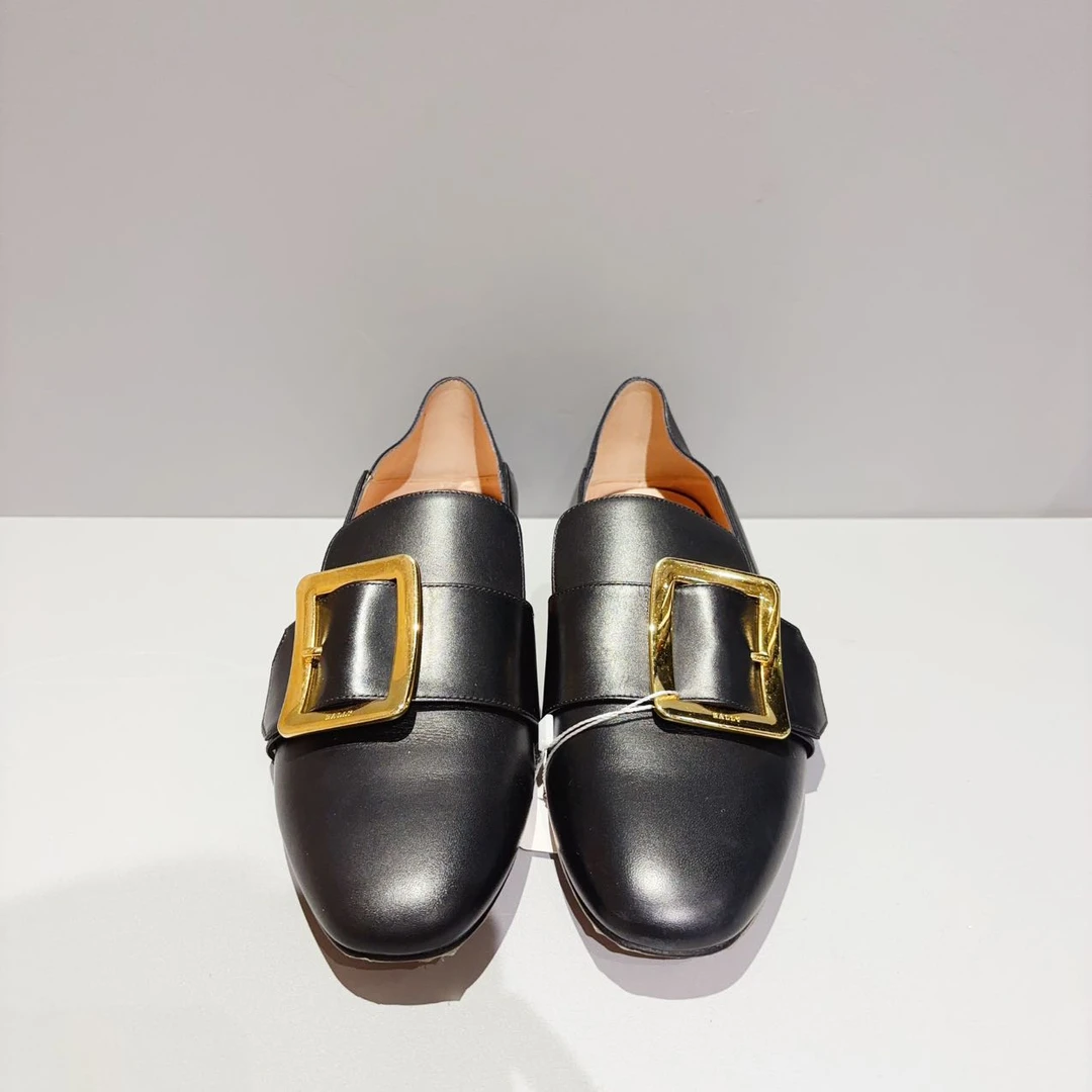 全新未使用 BALLY/巴利 方扣乐福鞋 女款黑色36.5码