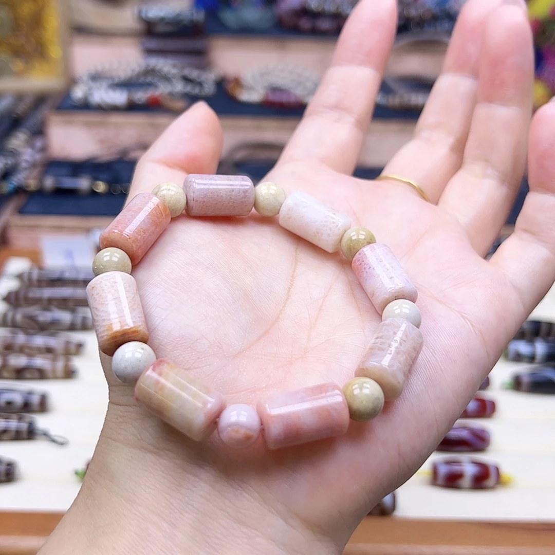 玛瑙/玉髓合金颈饰