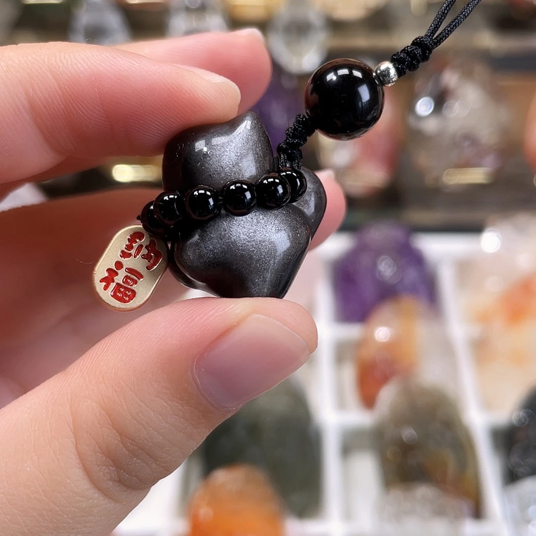 未镶嵌颈饰水晶银耀石