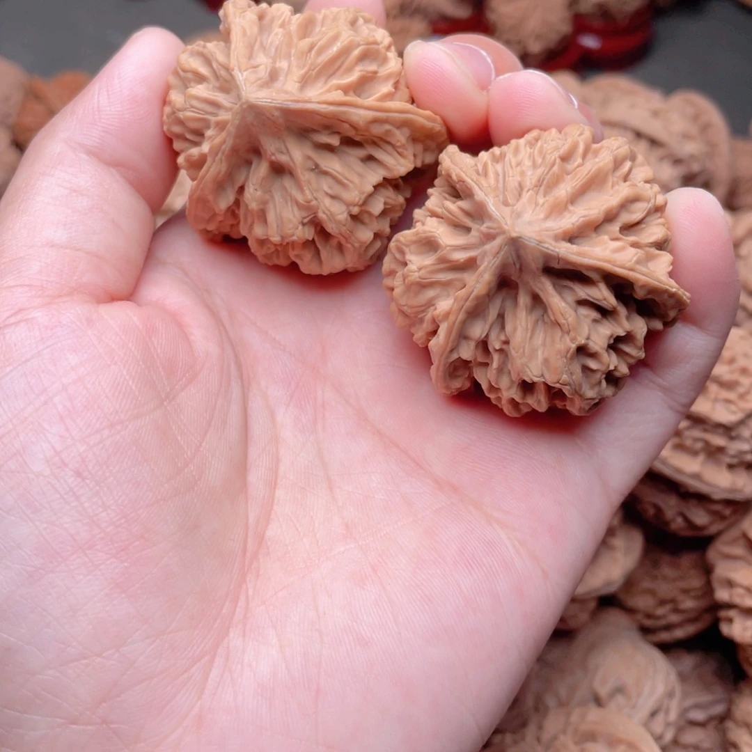 文玩核桃吊坠40414143龙文三愣