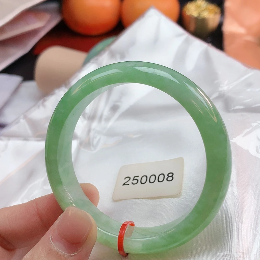 翡翠手镯未镶嵌52圈250008