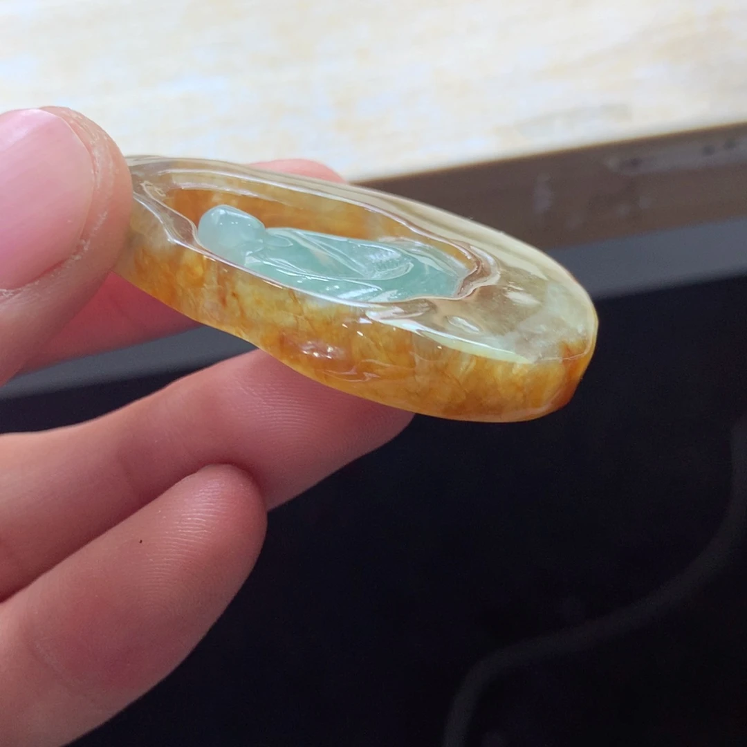 翡翠颈饰未镶嵌吊坠