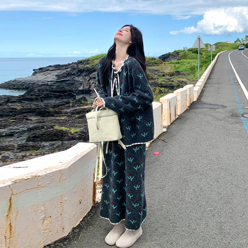 韩系简约ins风碎花针织毛衣吊带裙2025春秋新款小众气质慵懒套装