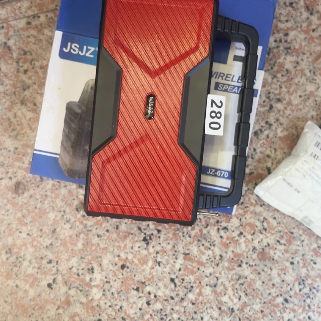 太阳能户外音响蓝牙280