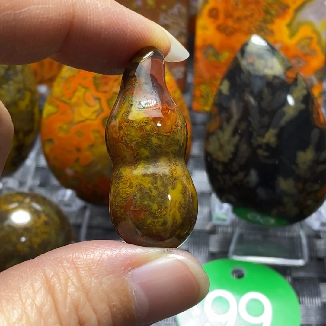 未镶嵌颈饰玛瑙/玉髓一*力