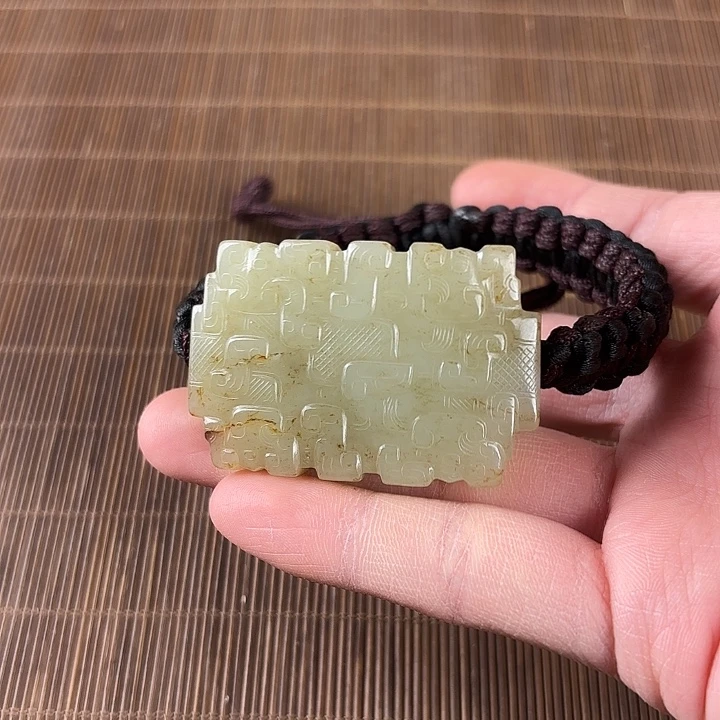 Y***a和田玉未镶嵌挂件