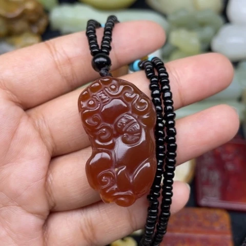 未镶嵌颈饰玛瑙/玉髓93