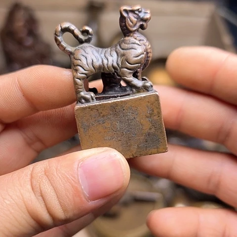 铜制文玩把玩物件