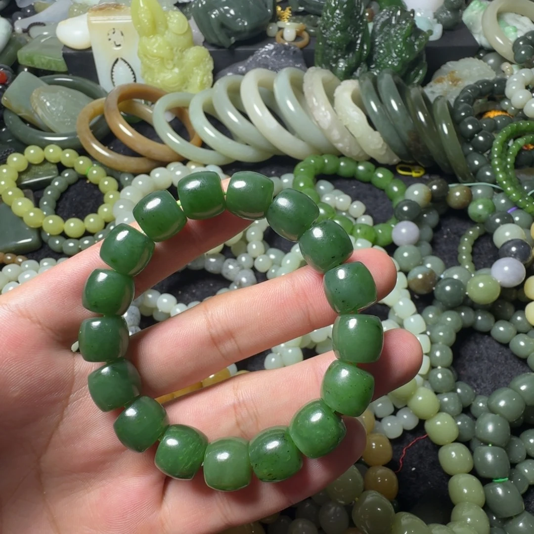 和田玉未镶嵌手串