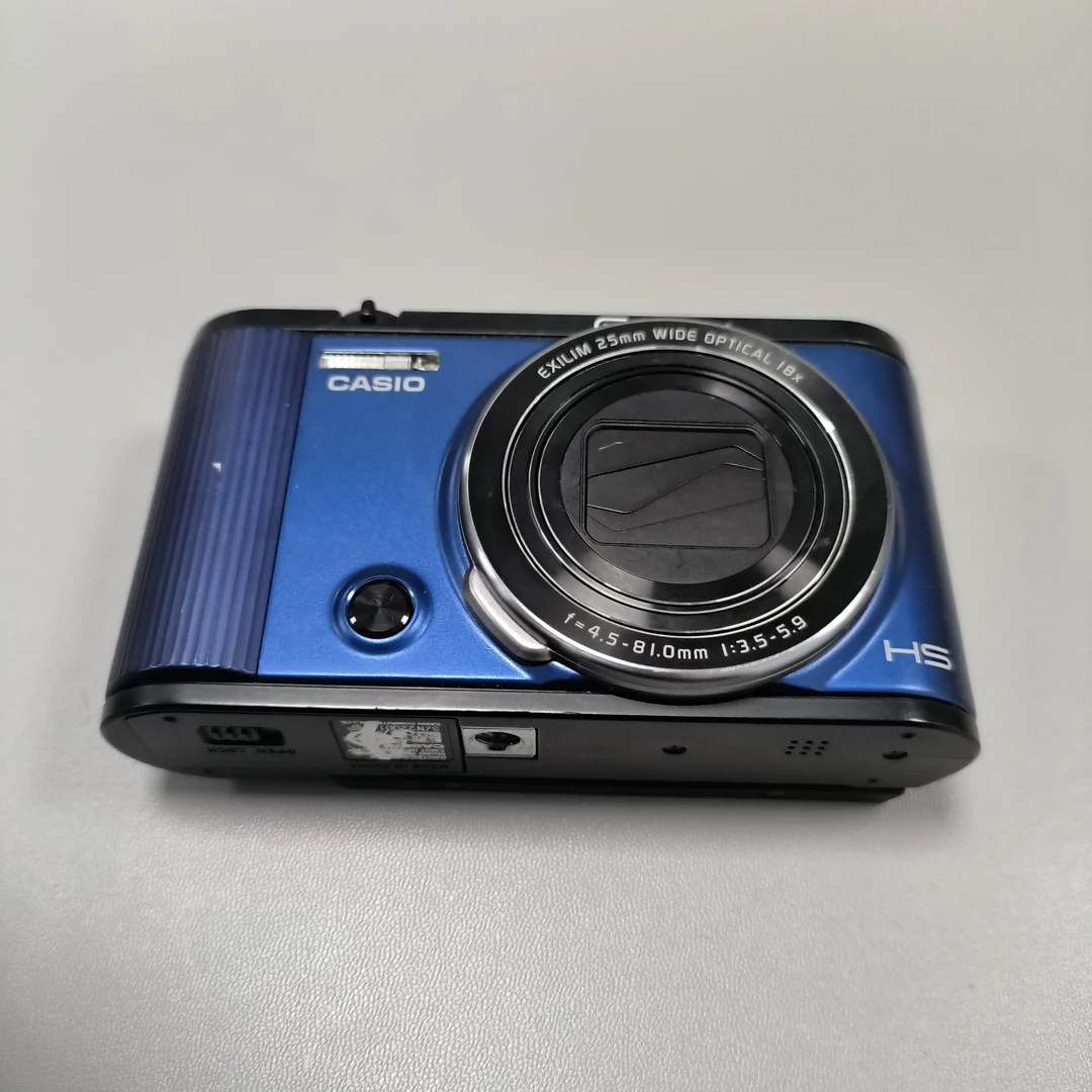95新 Casio/卡西欧 ZR2000网红爆款 翻转屏自拍 12级美颜 屏微黄
