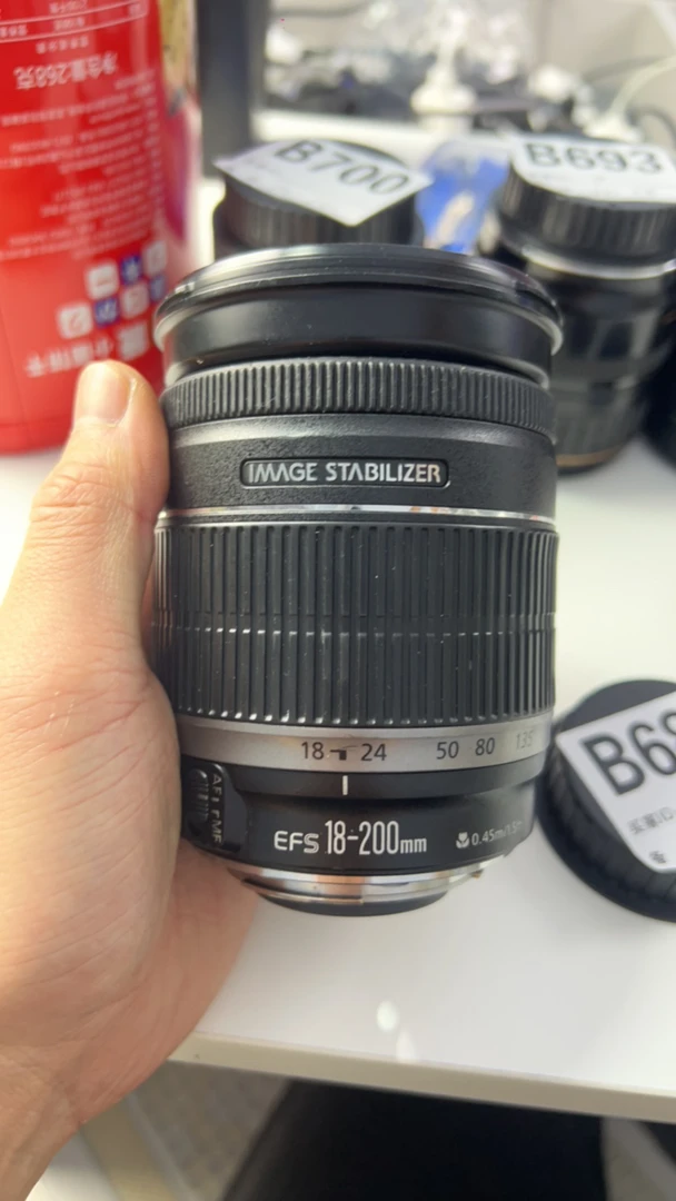 99新 Canon/佳能 B683 ef卡口 18-200mm 3.5-5.6光圈