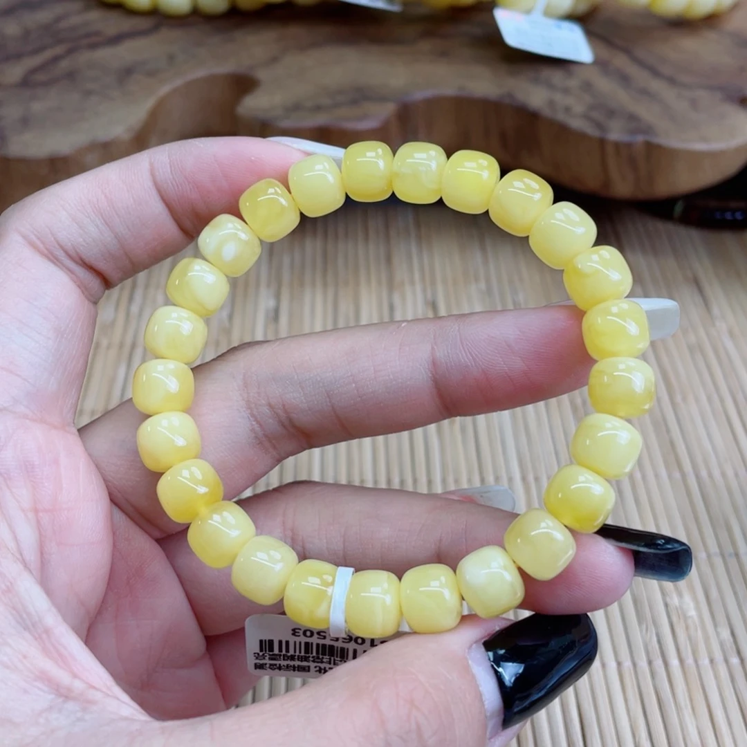 未镶嵌蜜蜡裸石蜜蜡