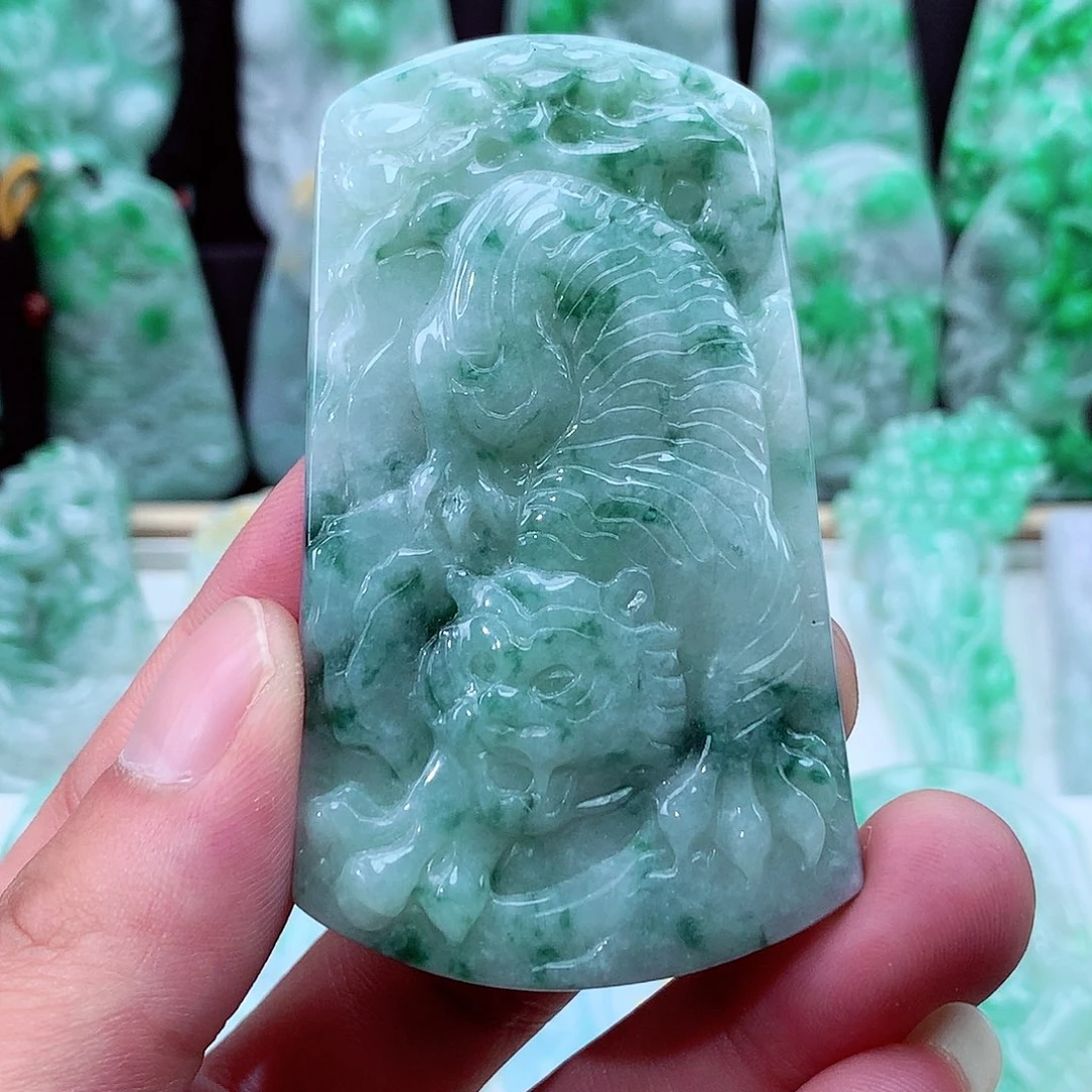 翡翠未镶嵌颈饰翡翠吊坠