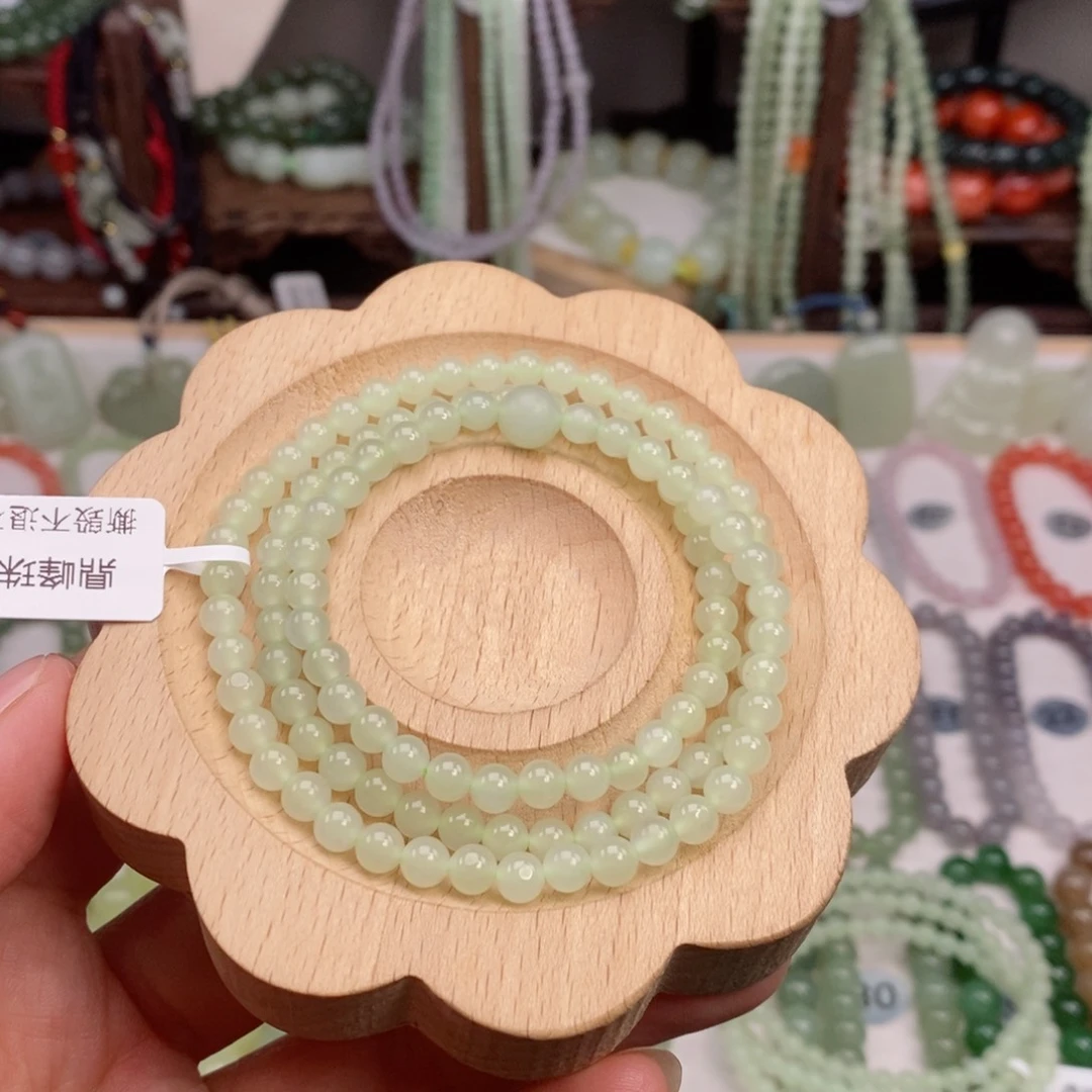 和田玉手链未镶嵌微瑕