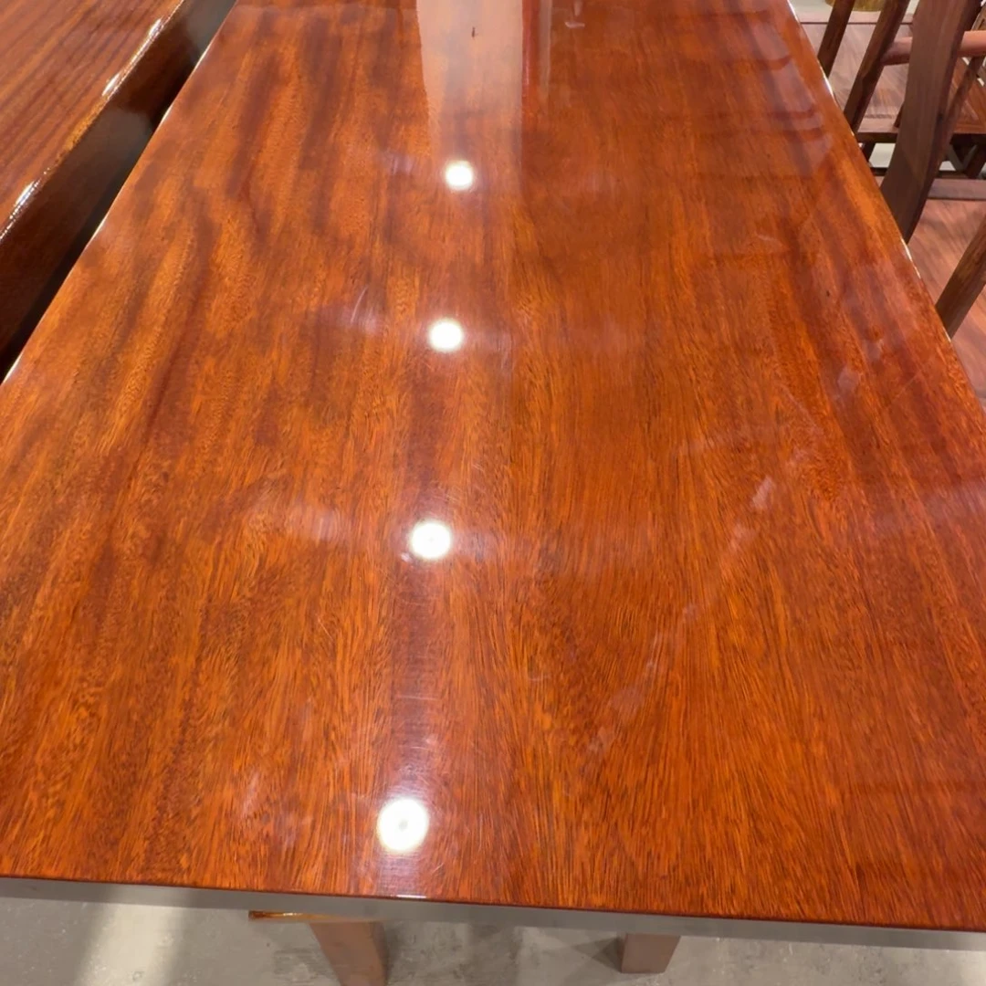 合金木（非红木类）2，01长86公分宽，厚度9、5公分进口大板桌