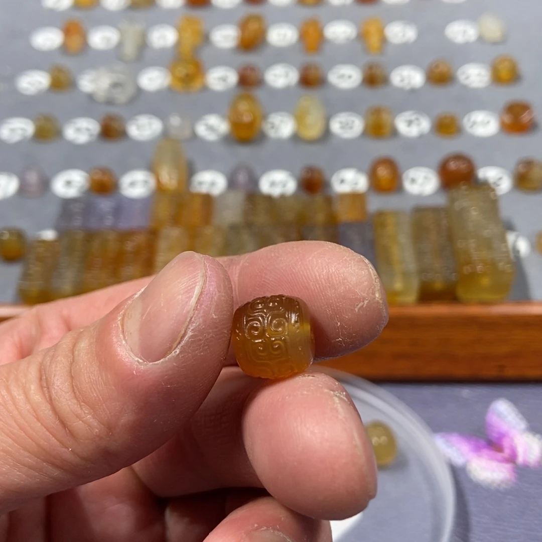 @***呀玛瑙/玉髓合金颈饰珠