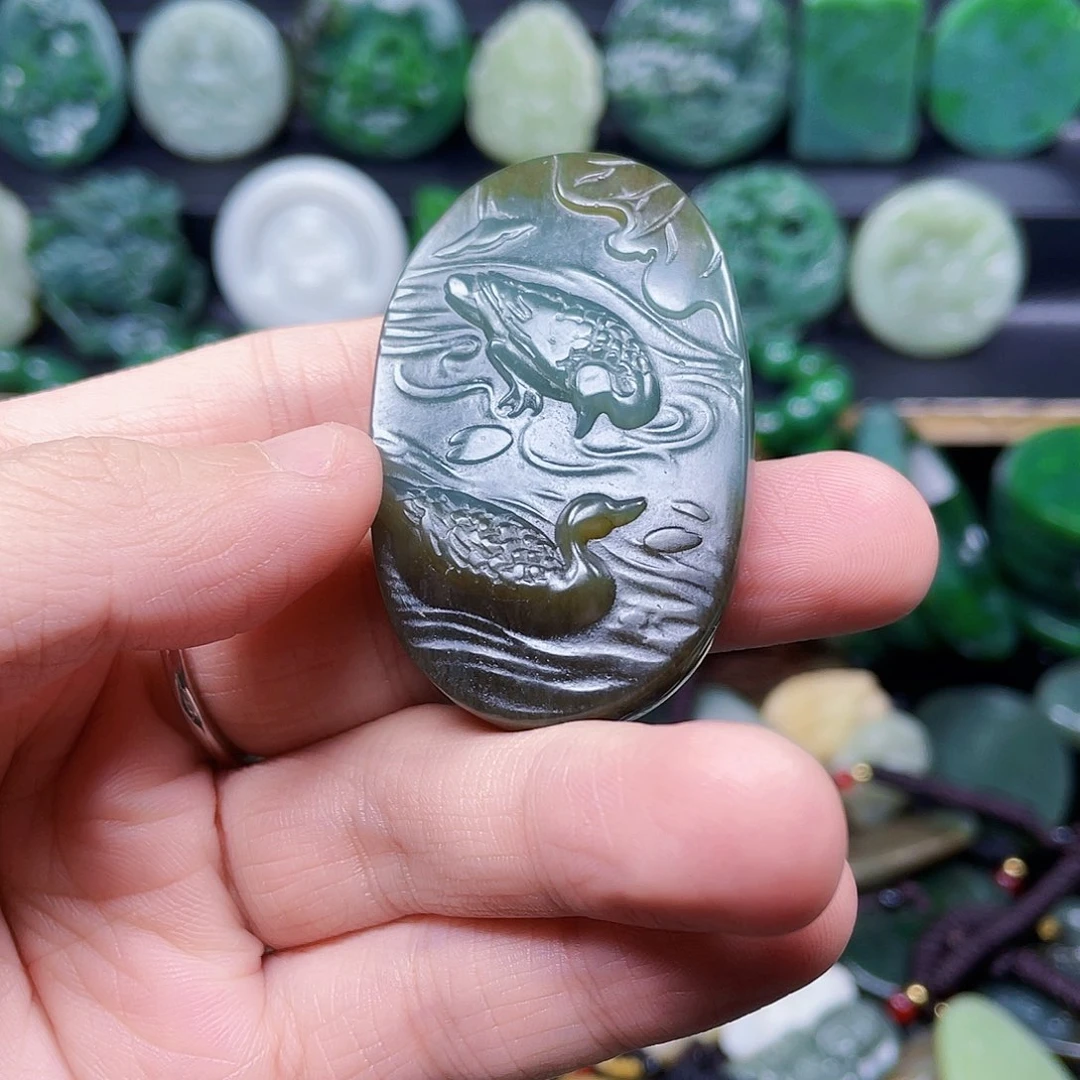 和田玉未镶嵌珠宝奇石